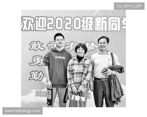 杜月徵破门父亲祖辈见证终圆梦 杜月徵破门父亲祖辈见证终圆梦